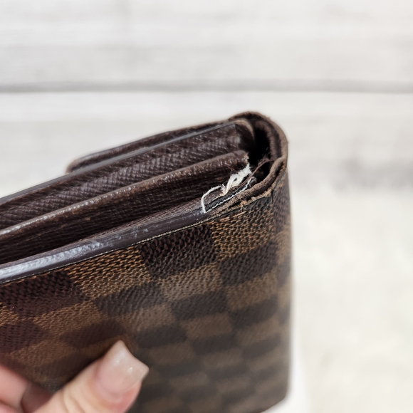 Louis Vuitton Damier Ebene Sarah Long Snap Wallet - Picture 4 of 13